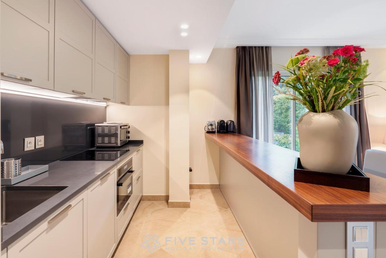 Villa Artemys - Five Stars Holiday House Сен-Жан-Кап-Ферра Экстерьер фото